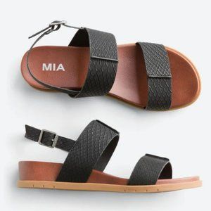 MIA Felicia leather Sandals size 6 BNWT